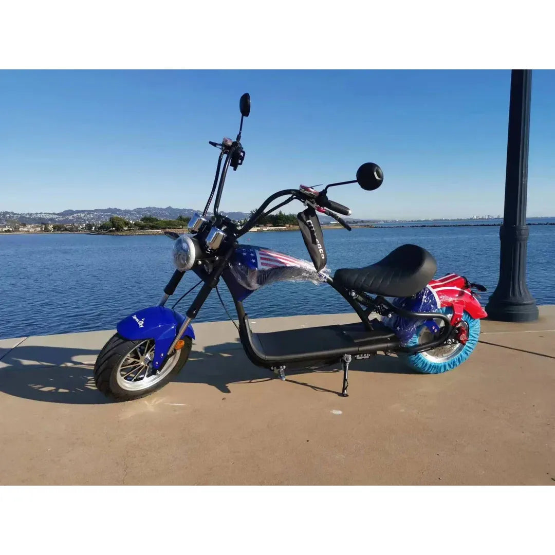 Soversky M3P 3000W electric chopper bike. American flag color.